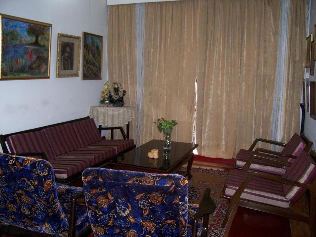 Blue Chip Hotel Колката Екстериор снимка